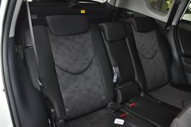 2013款丰田RAV4