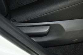 2013款丰田RAV4