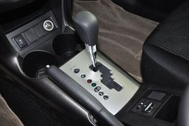 2013款丰田RAV4