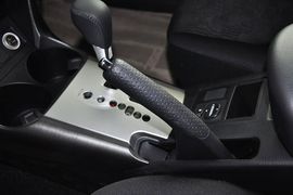 2013款丰田RAV4