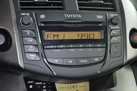 2013款丰田RAV4