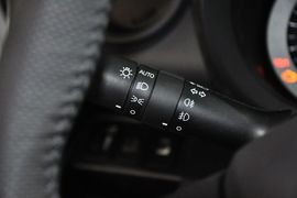 2013款丰田RAV4