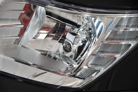 2013款菲亚特菲跃3.6L