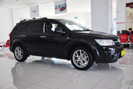 2013款菲亚特菲跃3.6L