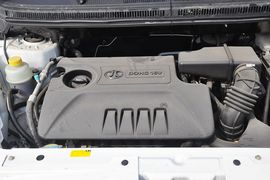 2013款北京汽车E150三厢版自动型