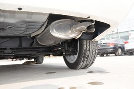 2013款北京汽车E150三厢版自动型