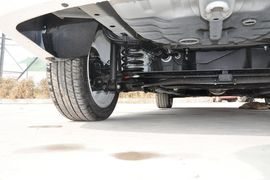 2013款北京汽车E150三厢版自动型