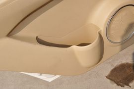 2013款北京汽车E150三厢版自动型