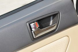 2013款北京汽车E150三厢版自动型