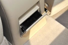 2013款北京汽车E150三厢版自动型