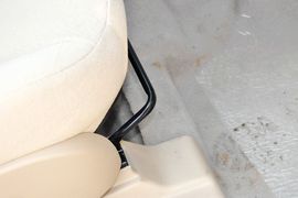 2013款北京汽车E150三厢版自动型