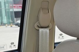 2013款北京汽车E150三厢版自动型