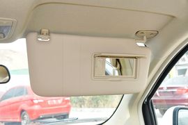 2013款北京汽车E150三厢版自动型