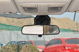 2013款北京汽车E150三厢版自动型