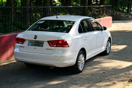 试驾上海大众新桑塔纳