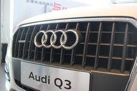 一汽奥迪Q3实拍图解cd