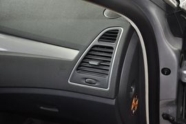 2011款雷诺拉古那2.0T技术版