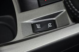 2011款雷诺拉古那2.0T技术版