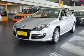 2011款雷诺拉古那2.0T技术版