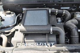 2013款华泰圣达菲1.8T手动汽油两驱型