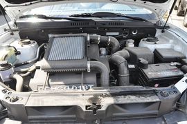 2013款华泰圣达菲1.8T手动汽油两驱型