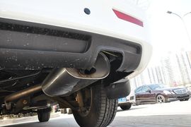 2013款华泰圣达菲1.8T手动汽油两驱型