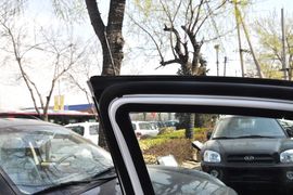 2013款华泰圣达菲1.8T手动汽油两驱型