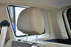 2013款华泰圣达菲1.8T手动汽油两驱型