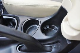 2013款华泰圣达菲1.8T手动汽油两驱型