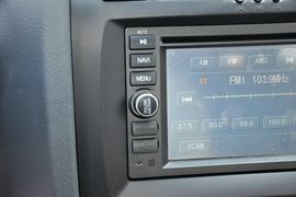 2013款华泰圣达菲1.8T手动汽油两驱型