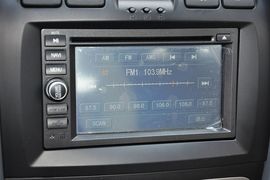 2013款华泰圣达菲1.8T手动汽油两驱型