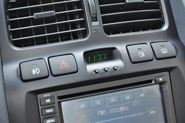 2013款华泰圣达菲1.8T手动汽油两驱型