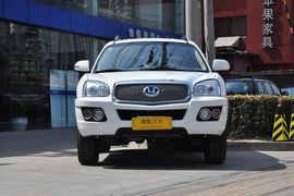 2013款华泰圣达菲1.8T手动汽油两驱型