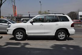 2013款华泰圣达菲1.8T手动汽油两驱型