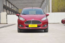 2013款福特嘉年华两厢1.5L自动时尚型