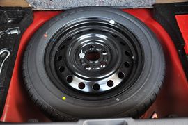 2012款铃木SX4锐骑1.6L手动运动型