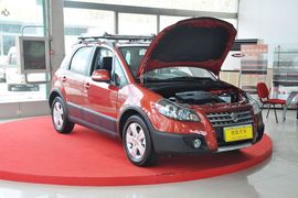 2012款铃木SX4锐骑1.6L手动运动型