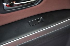 2012款铃木SX4锐骑1.6L手动运动型