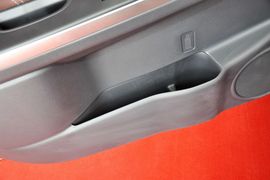 2012款铃木SX4锐骑1.6L手动运动型