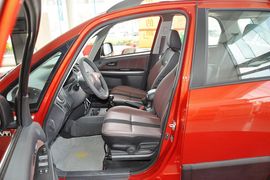 2012款铃木SX4锐骑1.6L手动运动型