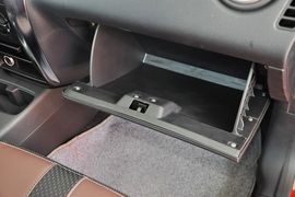 2012款铃木SX4锐骑1.6L手动运动型