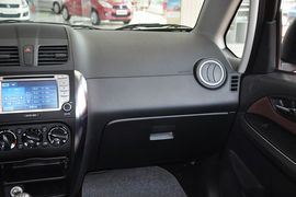 2012款铃木SX4锐骑1.6L手动运动型