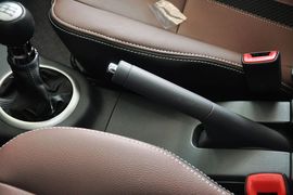 2012款铃木SX4锐骑1.6L手动运动型