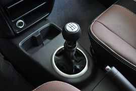 2012款铃木SX4锐骑1.6L手动运动型