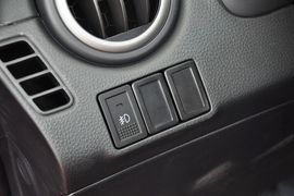 2012款铃木SX4锐骑1.6L手动运动型