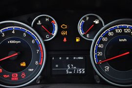 2012款铃木SX4锐骑1.6L手动运动型
