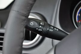 2012款铃木SX4锐骑1.6L手动运动型