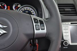 2012款铃木SX4锐骑1.6L手动运动型