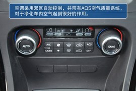 2013款北汽绅宝D实拍