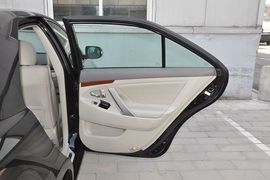 2013款丰田凯美瑞经典200G豪华型